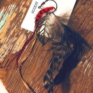 New 🧝‍♀️ Gypsy / Viking 🛡RED Feather Leaf Raw Bark Accent Earring Jewelry Hoop